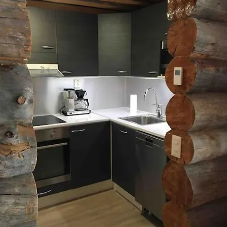 Keloparitalon Yllaes-naekymaellae Ja Paljulla Ylläsjärvi