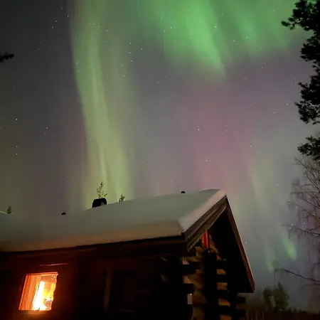 Keloparitalon Yllaes-naekymaellae Ja Paljulla Ylläsjärvi